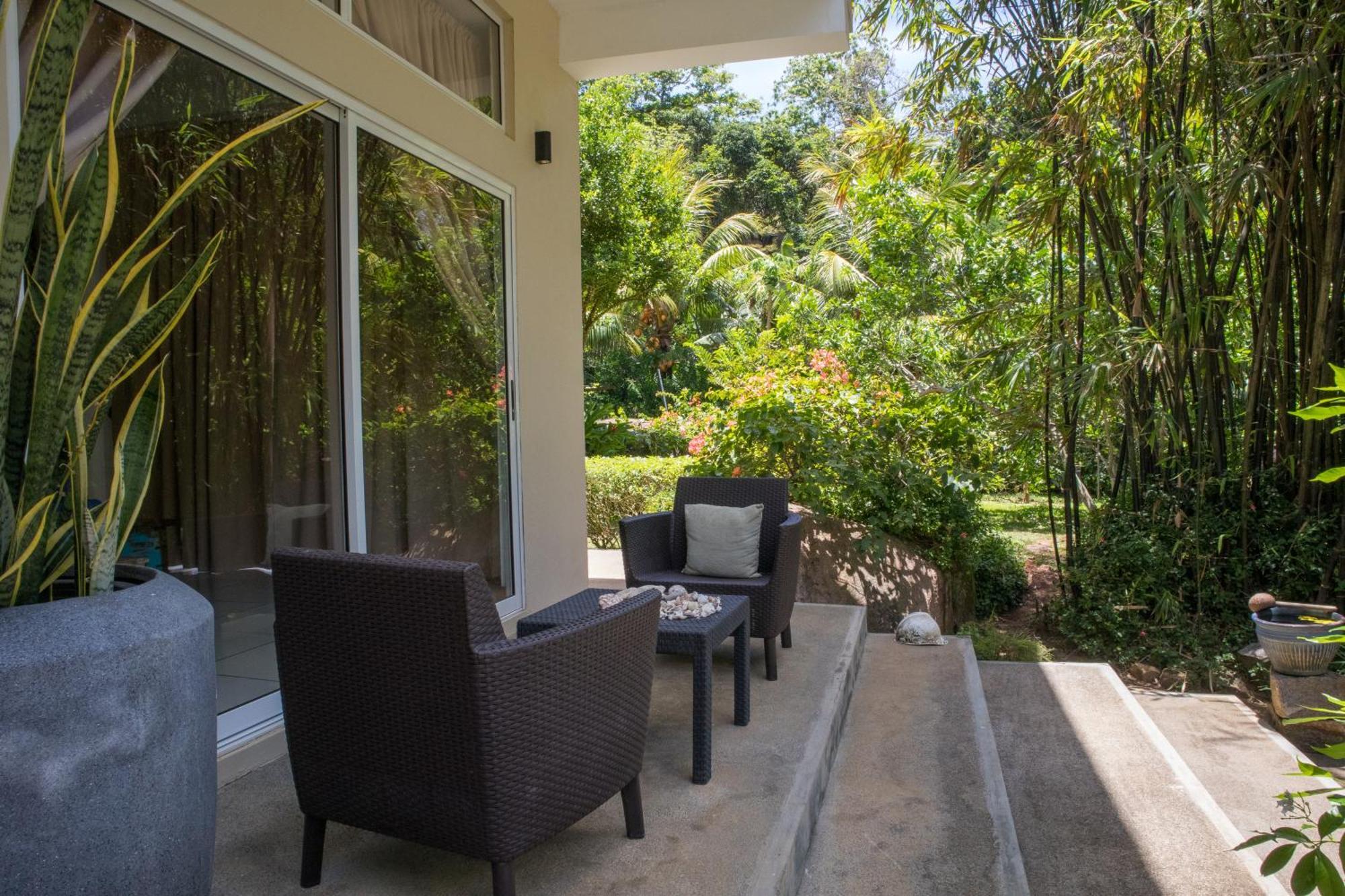 Domaine Desaubin Luxury Villas Такамака Экстерьер фото